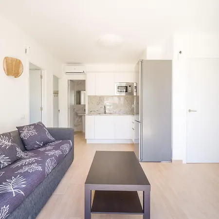 Moderno En Recien Reformado Apartment *